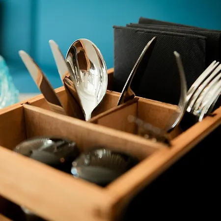 La Source Szálloda Epen